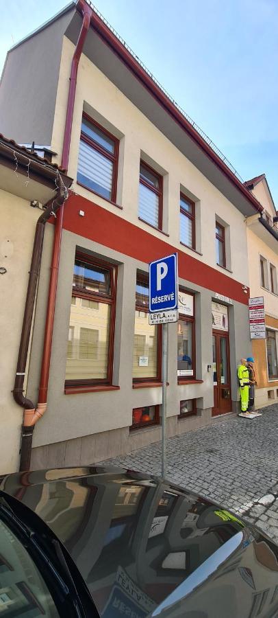 Centrum Apartman LEYLA Bardejov Exterior foto