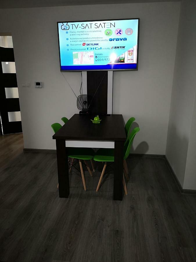 Centrum Apartman LEYLA Bardejov Exterior foto